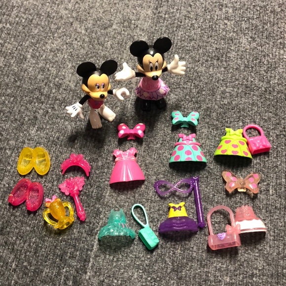 Fisher-Price Other - Minnie Mouse (2) with dresses, shoes, accessories